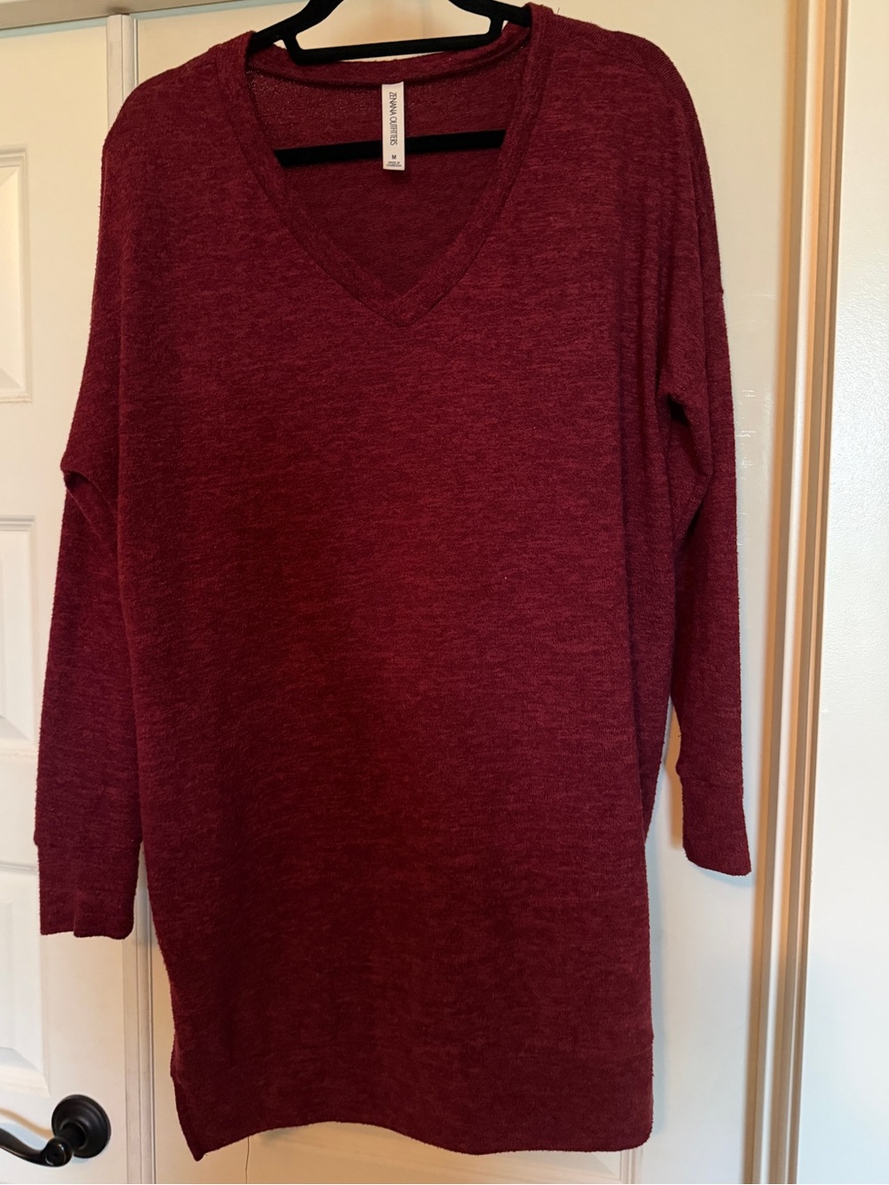 Zara Burgundy V‑Neck Long Sleeve Tunic Sweater